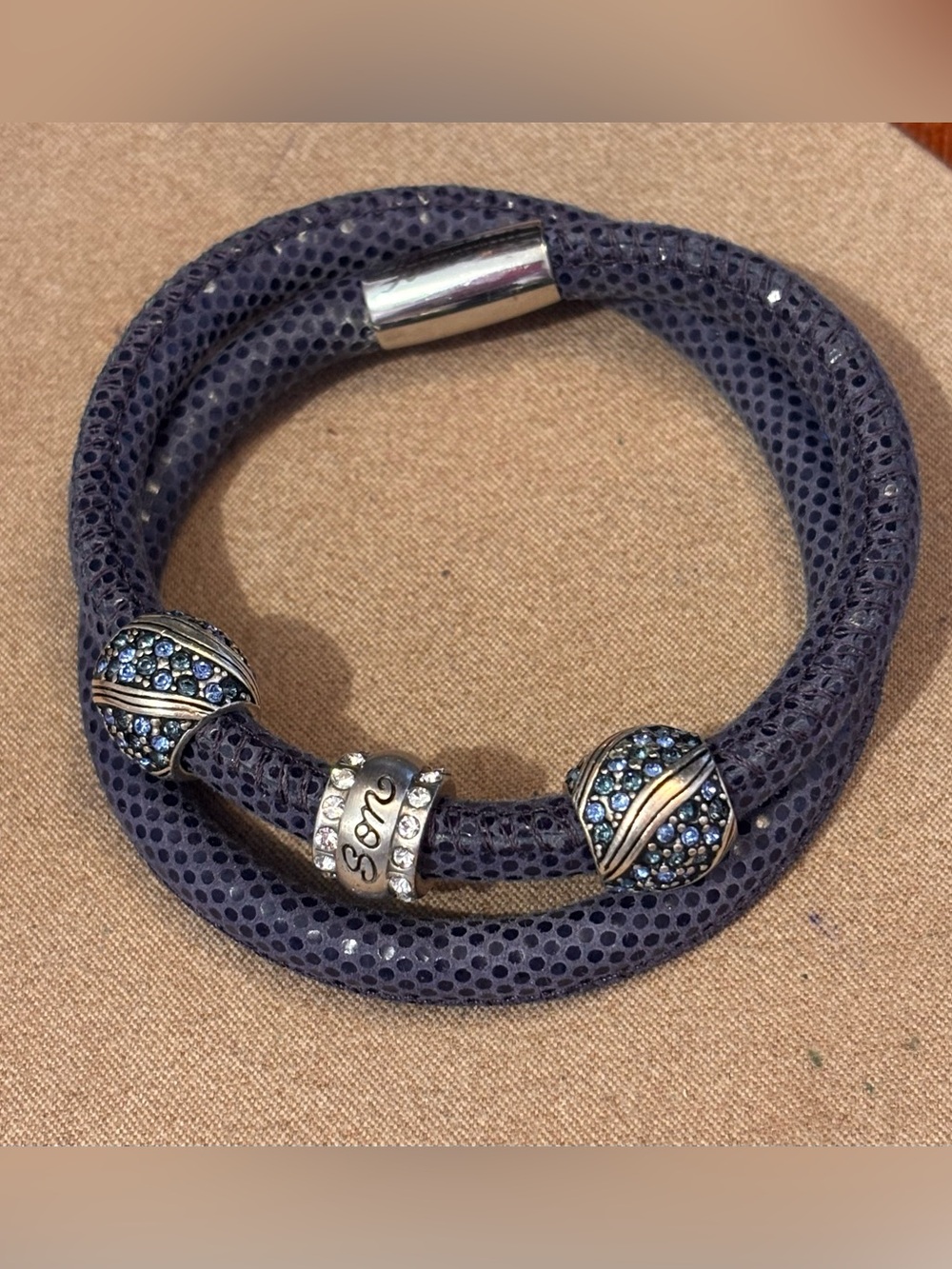 🆕 Brighton Woodstock Double Sparkle bracelet Dark blue leather Fits beads charms - Picture 7 of 8